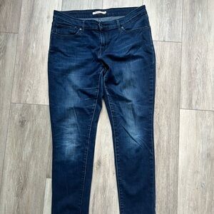 Levi's Dark Blue Skinny Jeans